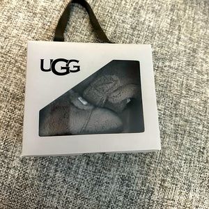 Ugg Bixbee Gray Baby Boots